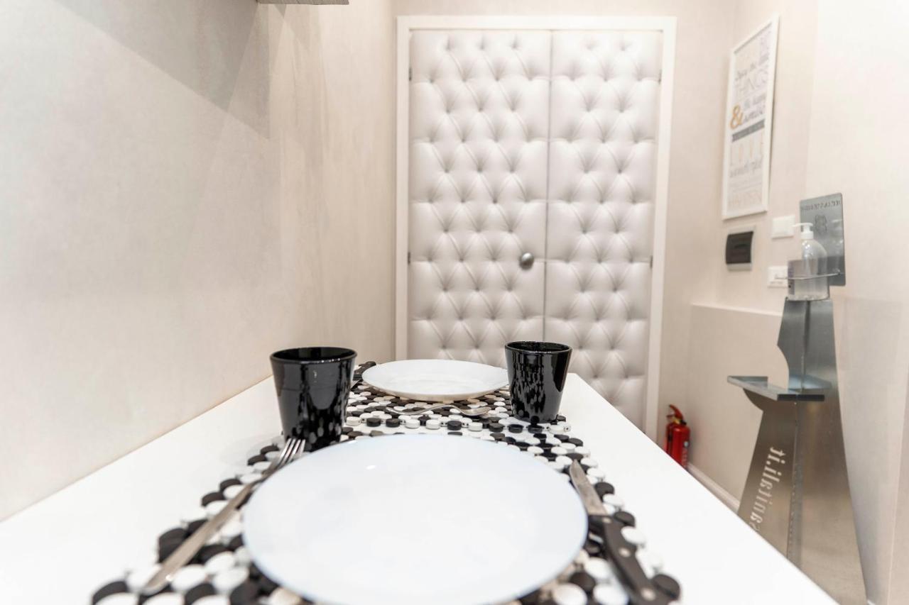 Silver Suite Coliseum Rome Buitenkant foto